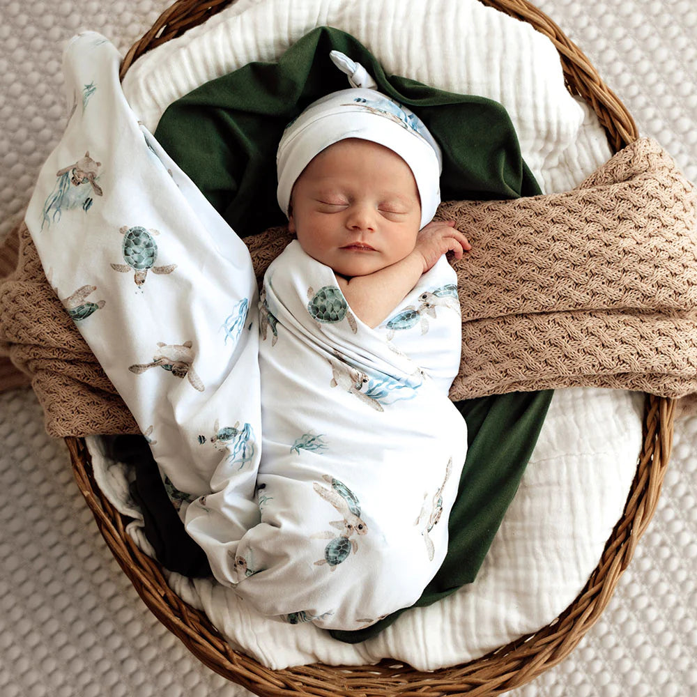Turtle Organic Jersey Wrap &amp; Beanie Set