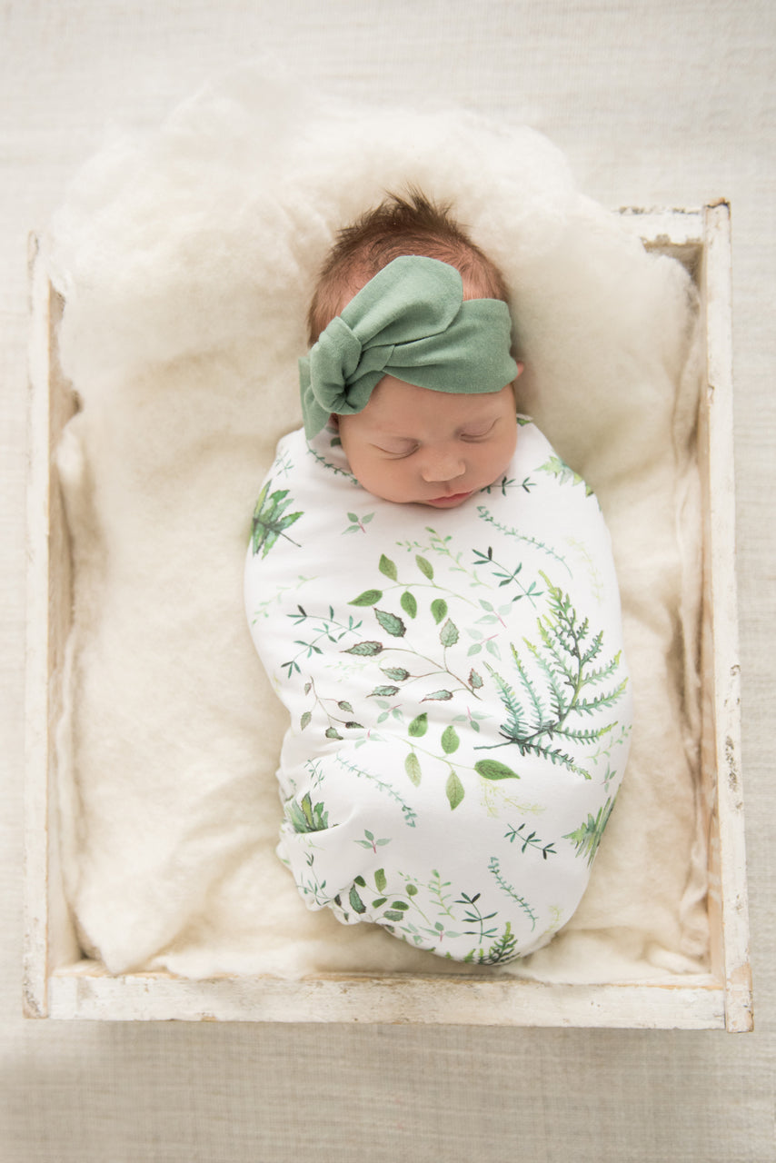 Enchanted-Snuggle-Swaddle-Beanie-Set-2