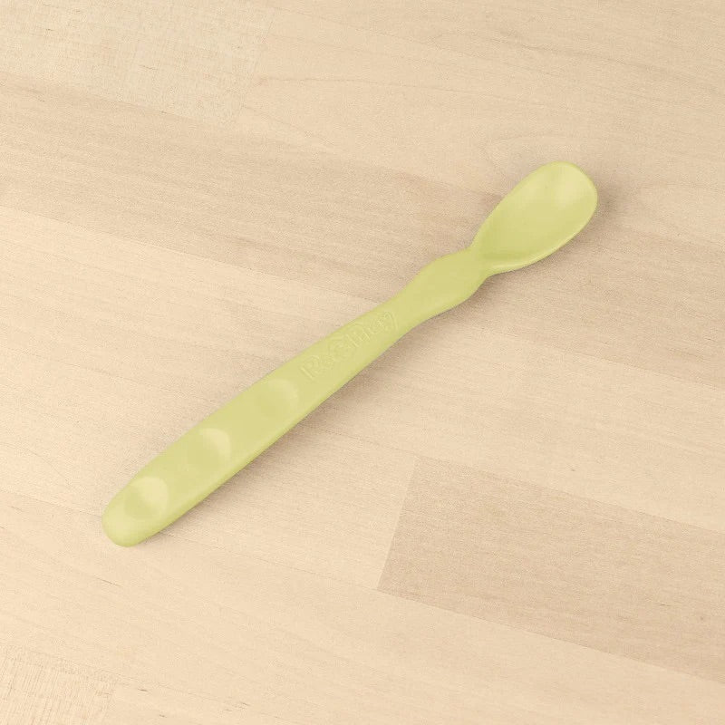 infant-spoon-leaf